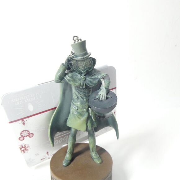 The Hatbox Ghost Haunted Mansion Light Up Ornament AS IS Disney Sketchbook - Picture 3 of 12